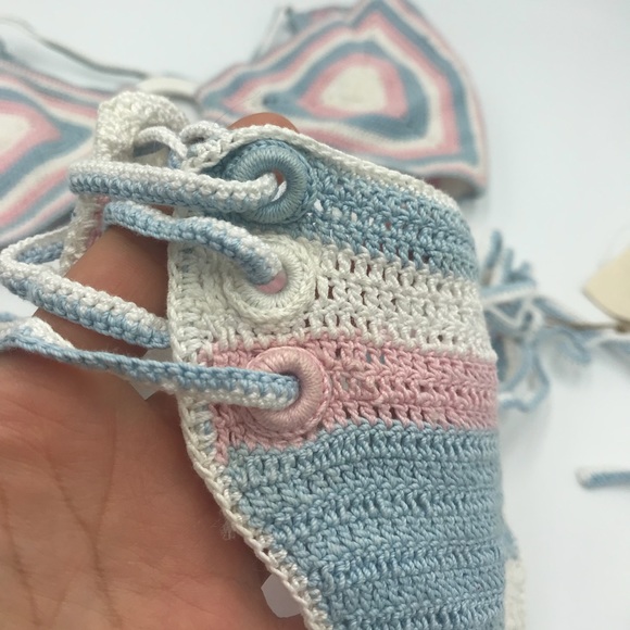 Soft colors Crochet strapless bikini - Picture 3 of 8
